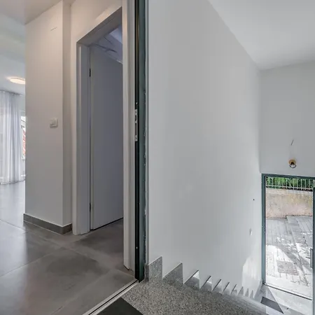 Je Te Donne Ma Liberte Apartament